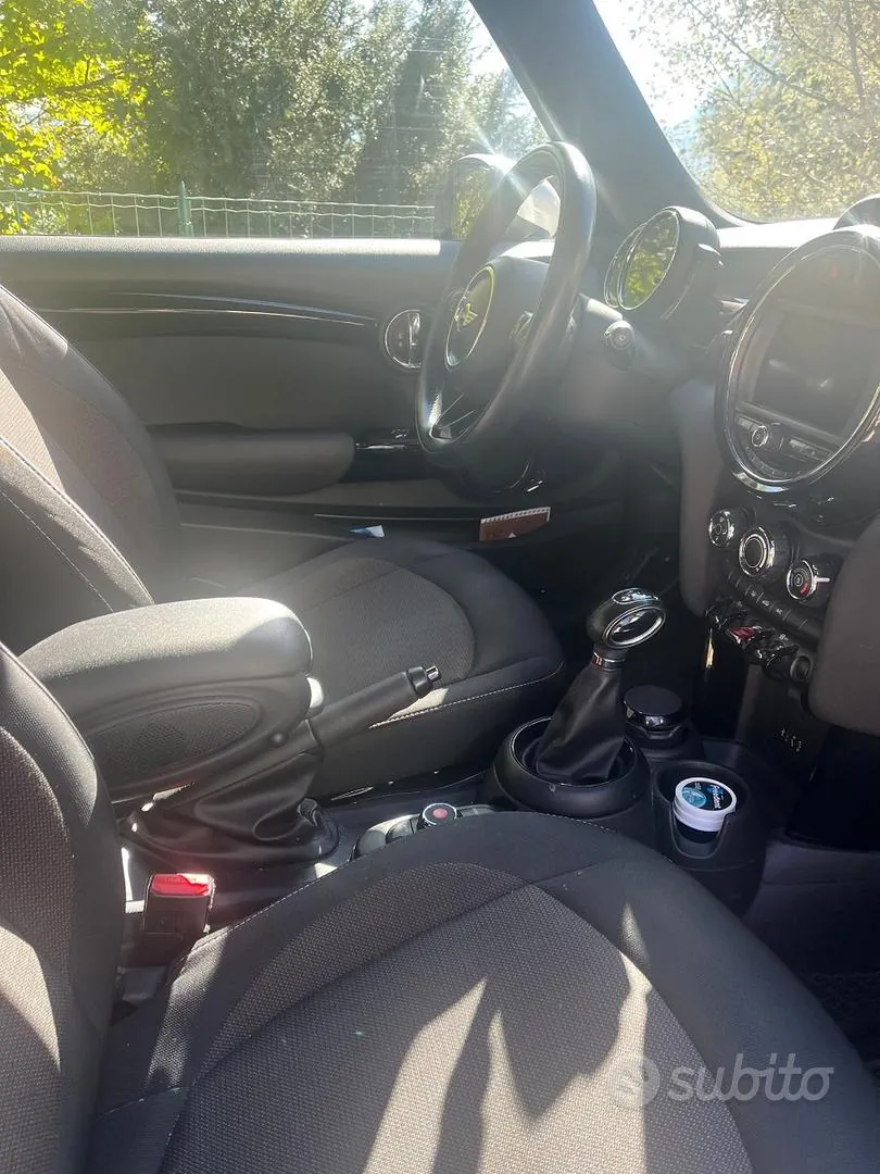 Mini Mini Cooper 2017 photo 3
