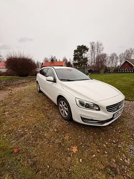 Volvo V60 2014 photo 5