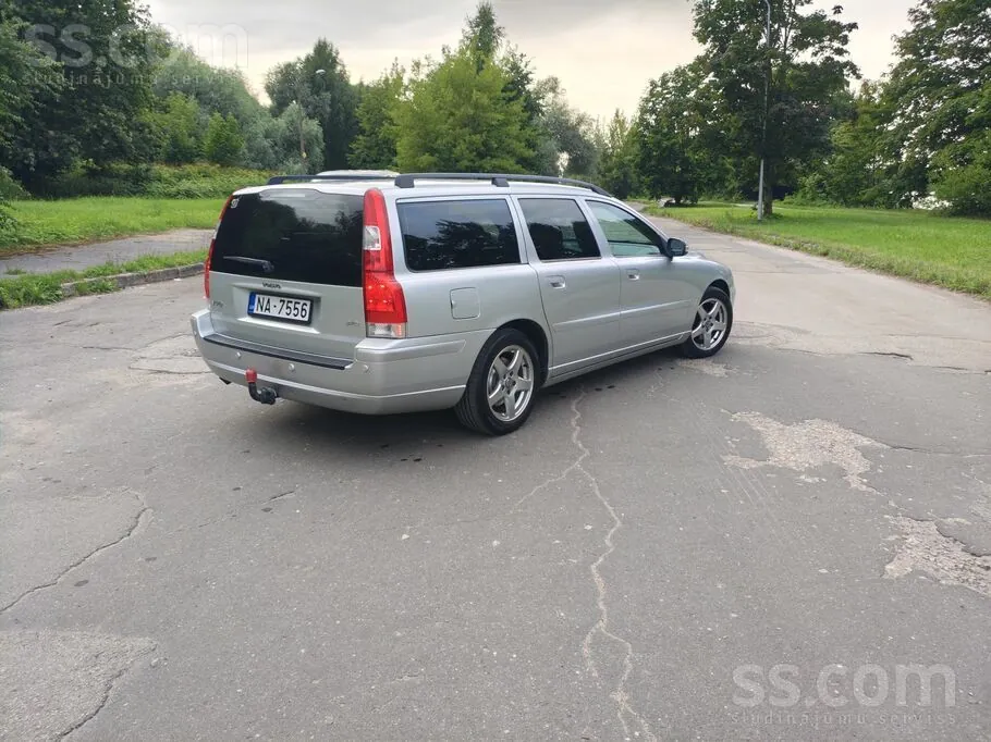 Volvo V70 2006 photo 4