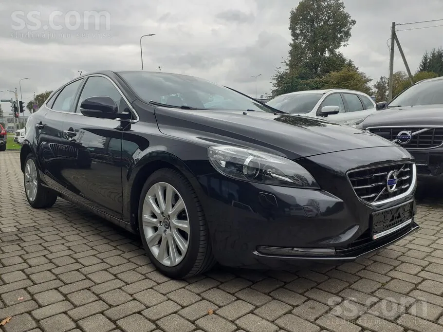 Volvo V40 2016 photo 2
