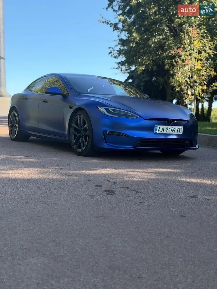 Tesla Model S 2021 photo 2