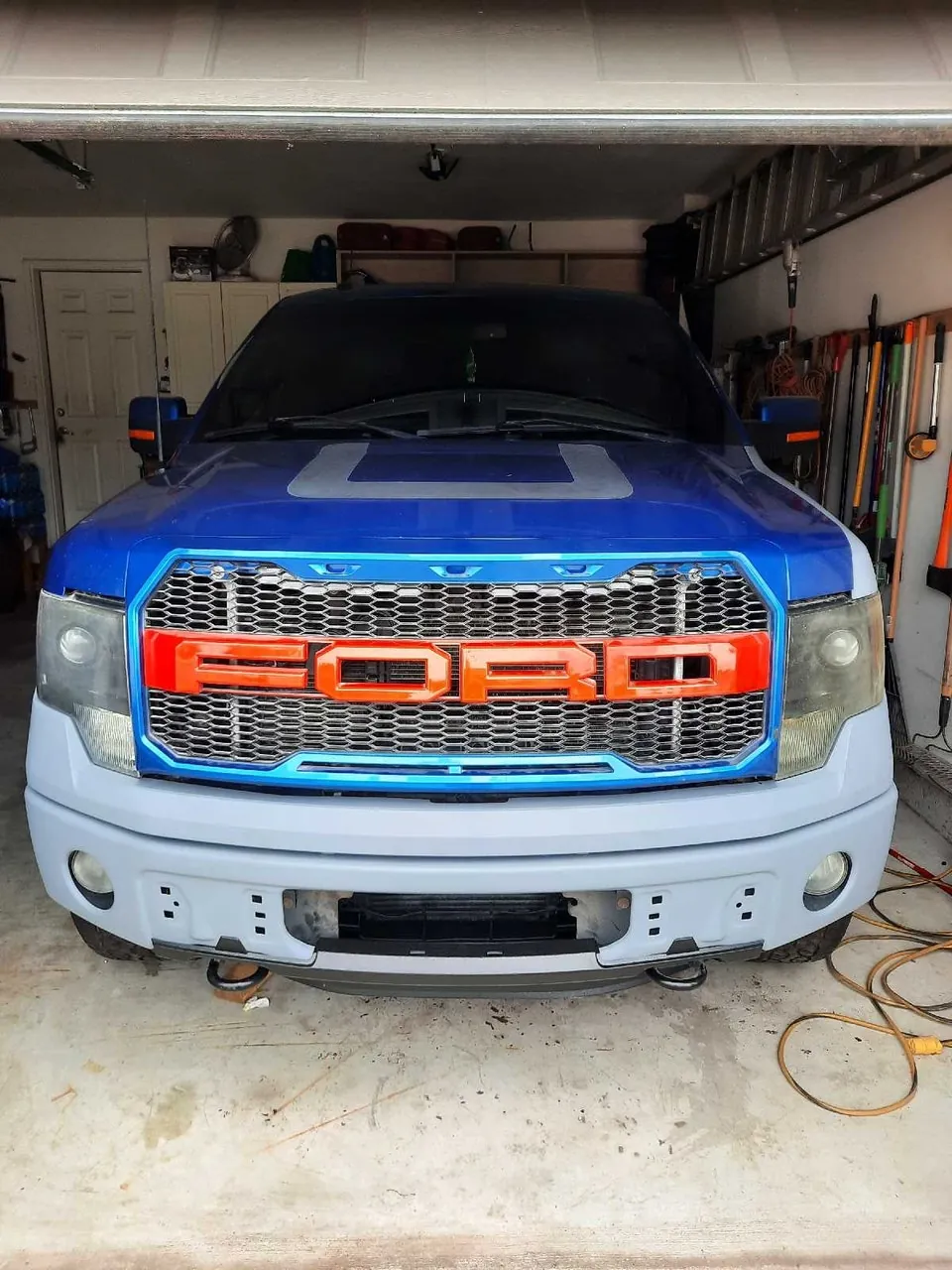 Ford F-150 2011 photo 2