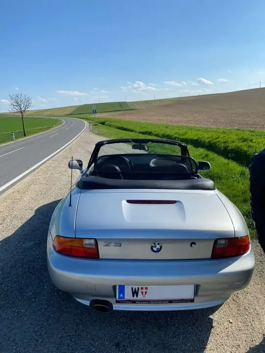 BMW Z3 1996 photo 3