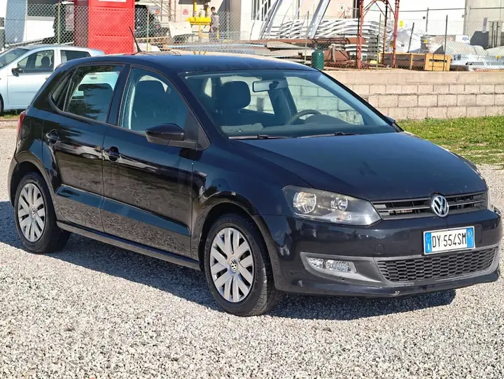 Volkswagen Polo 2009 photo 2