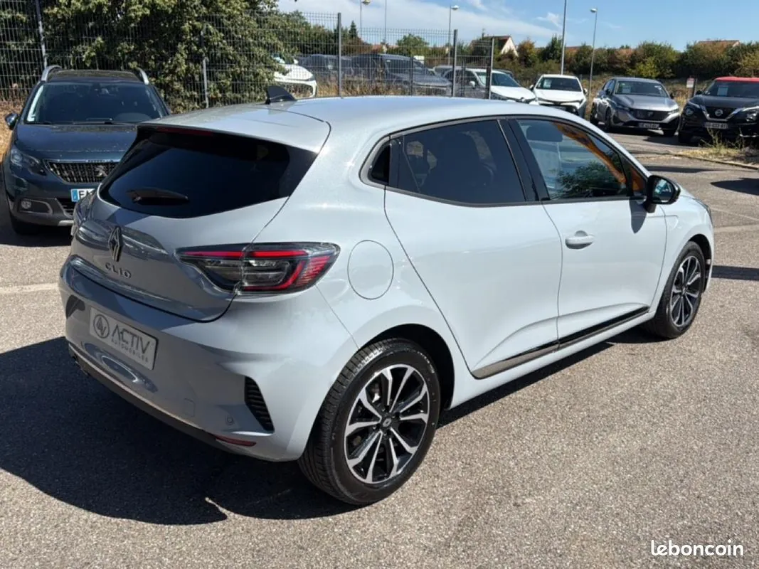 Renault Clio 2025 photo 5