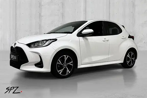 Toyota Yaris 2024 photo 2