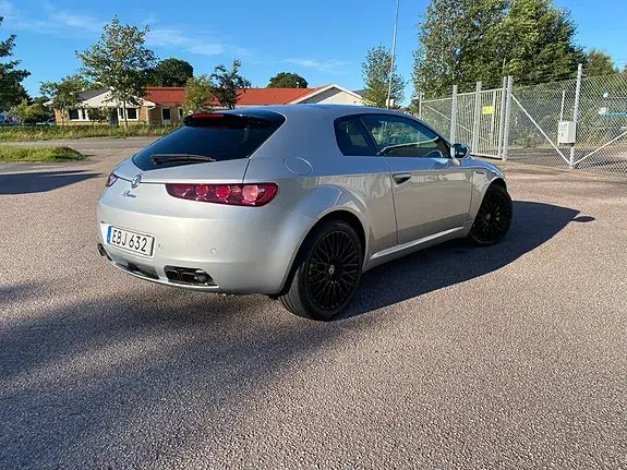 Alfa Romeo Brera 2006 photo 4