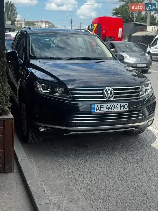 Volkswagen Touareg