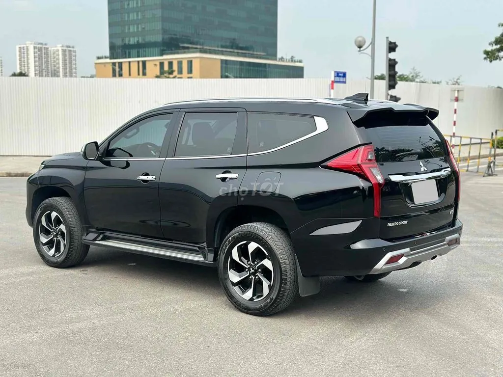Mitsubishi Pajero Sport 2024 photo 4