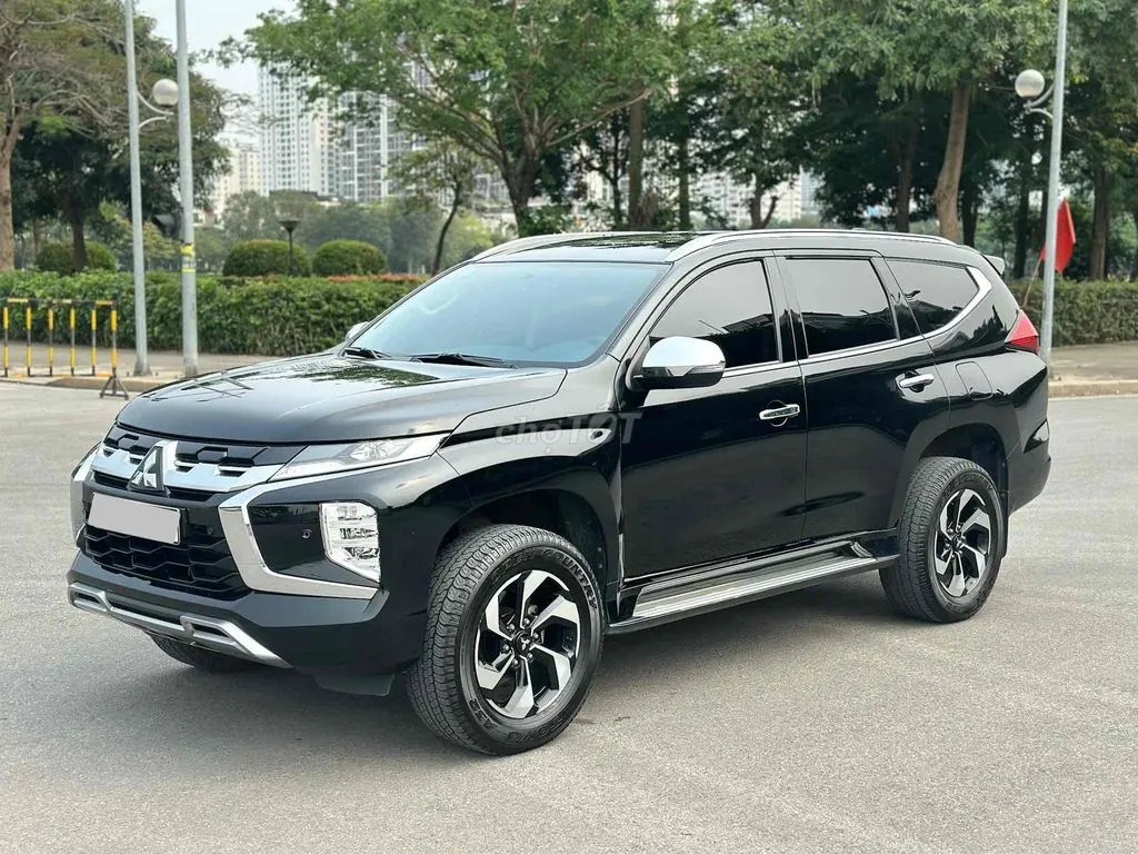 Mitsubishi Pajero Sport 2024 photo 3