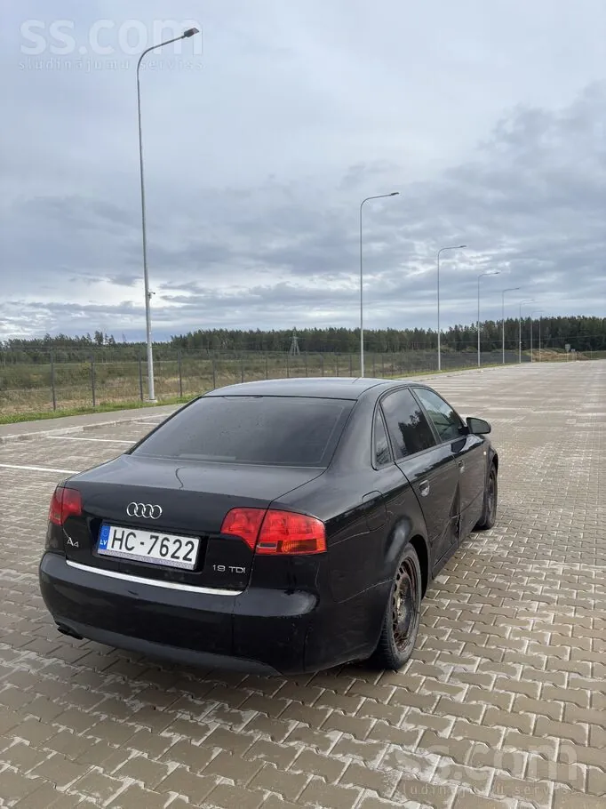 Audi A4 2005 photo 4