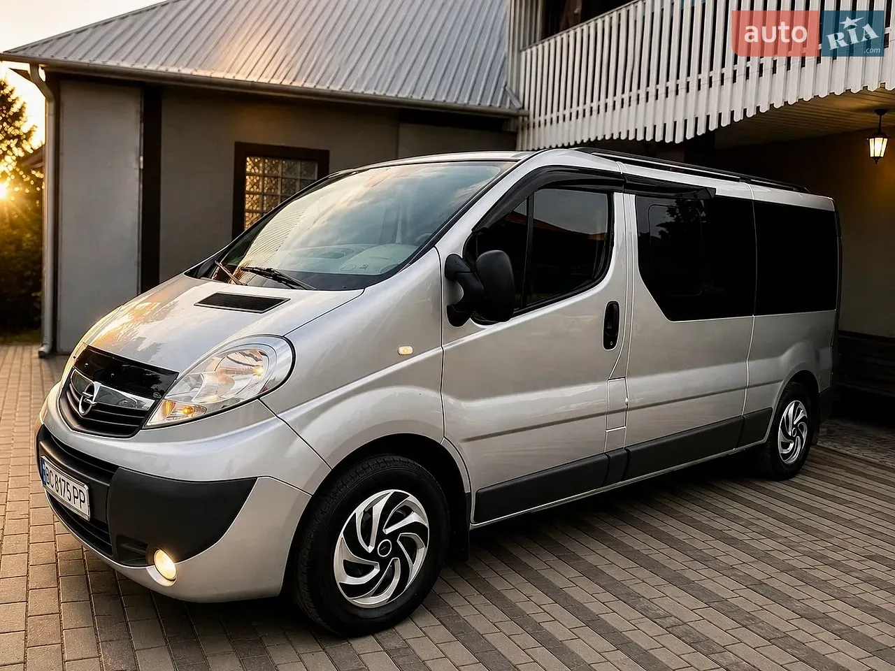 Opel Vivaro 2007 photo 2