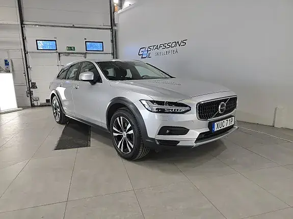 Volvo V90 Cross Country 2021 photo 2