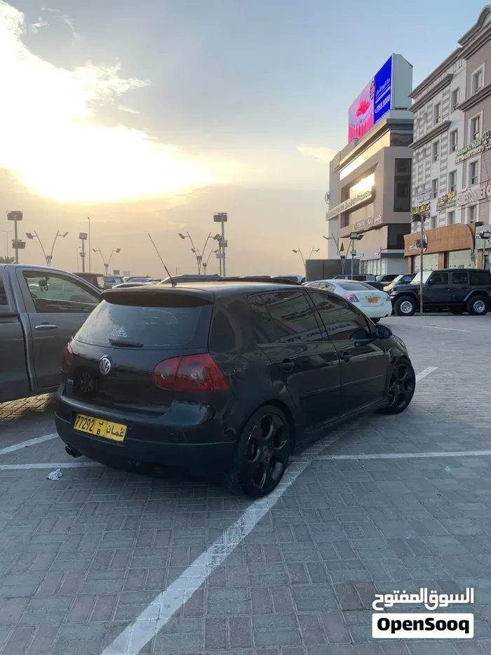 Volkswagen Golf Gti 2009 photo 2