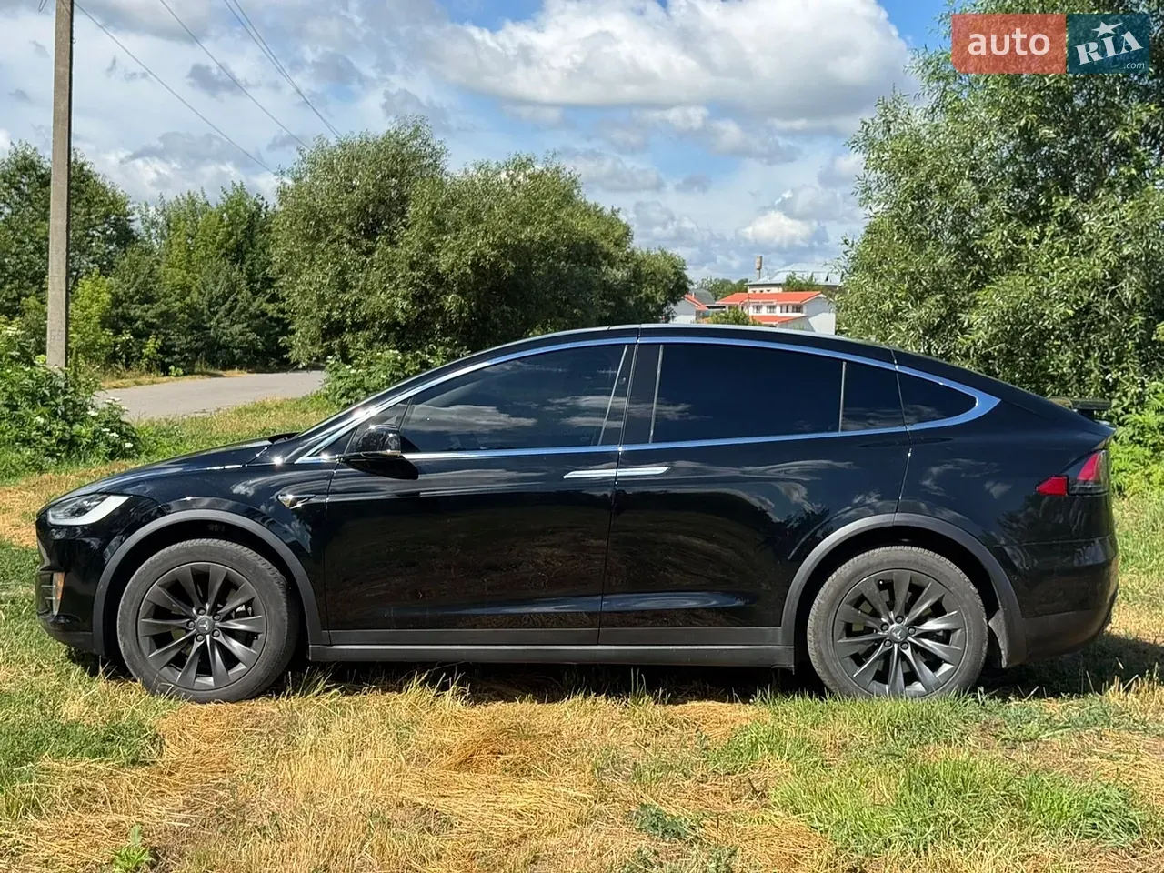 Tesla Model X 2018 photo 4