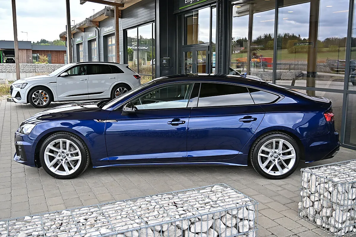 Audi A5 2020 photo 2