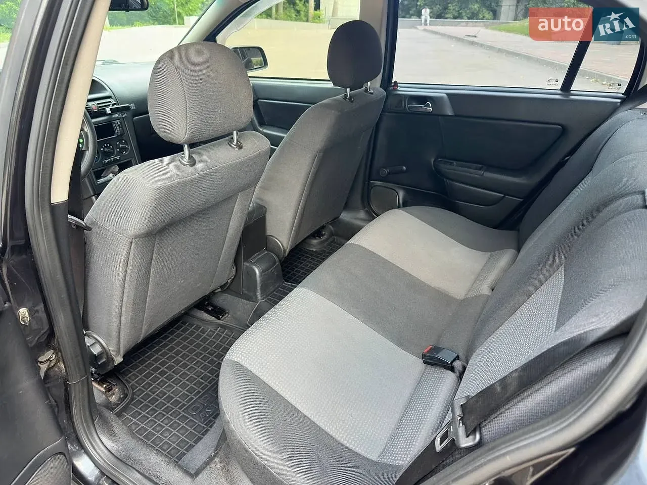 Opel Astra 2005 photo 4
