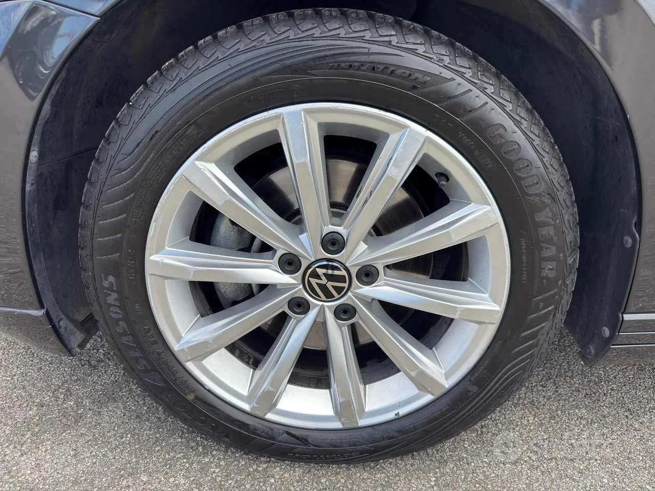 Volkswagen Passat 2022 photo 4