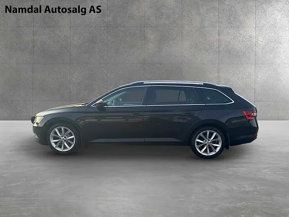 Skoda Superb 2016 photo 2