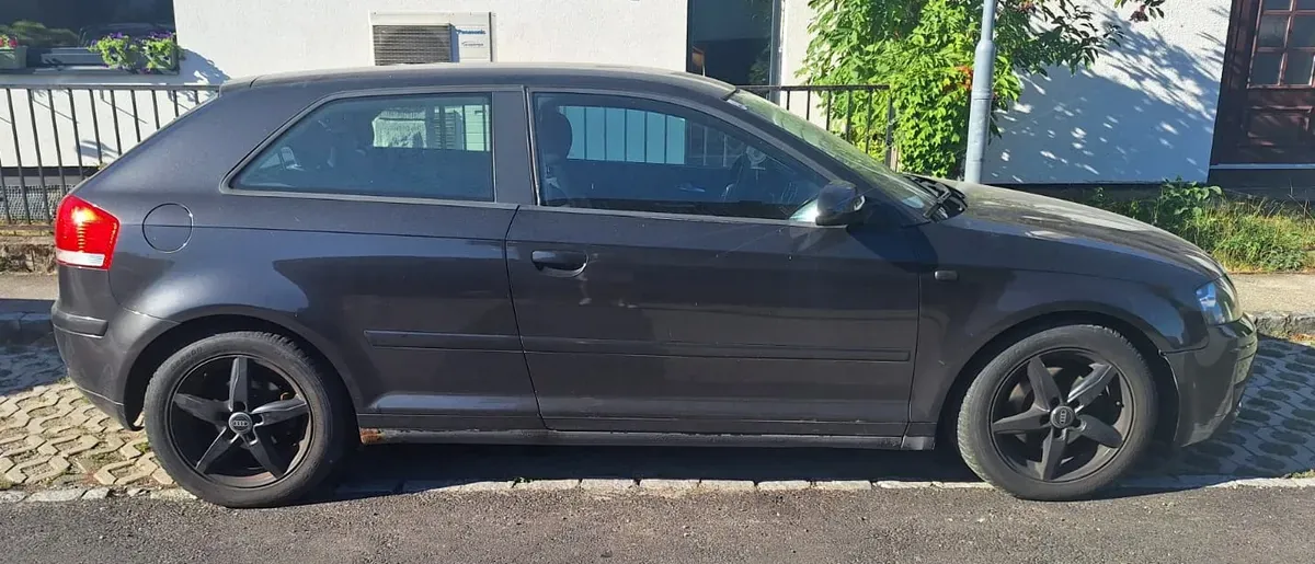 Audi A3 2008 photo 2