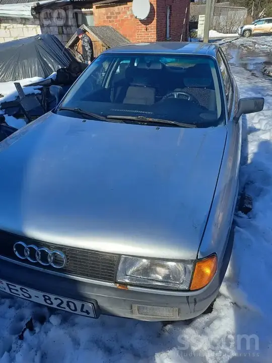 Audi 80