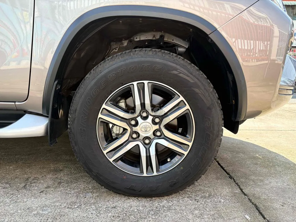 Toyota Fortuner 2022 photo 5