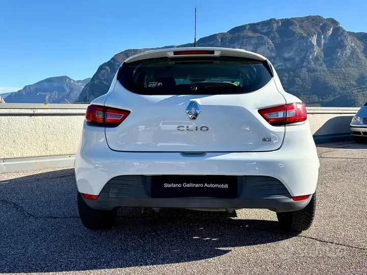 Renault Clio 2015 photo 4