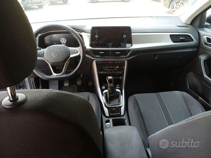 Volkswagen T-Roc 2024 photo 5