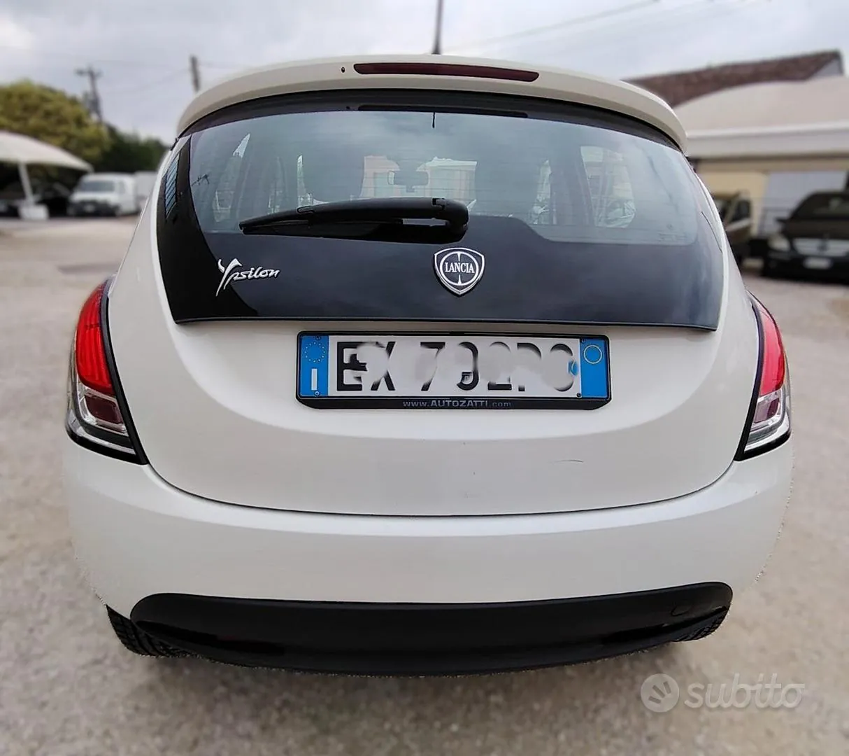 Lancia Ypsilon 2014 photo 3