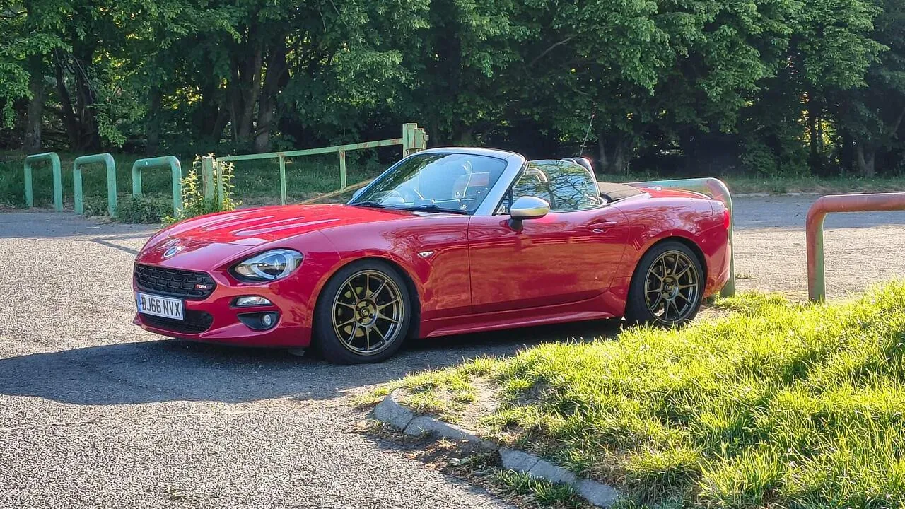Fiat 124 Spider