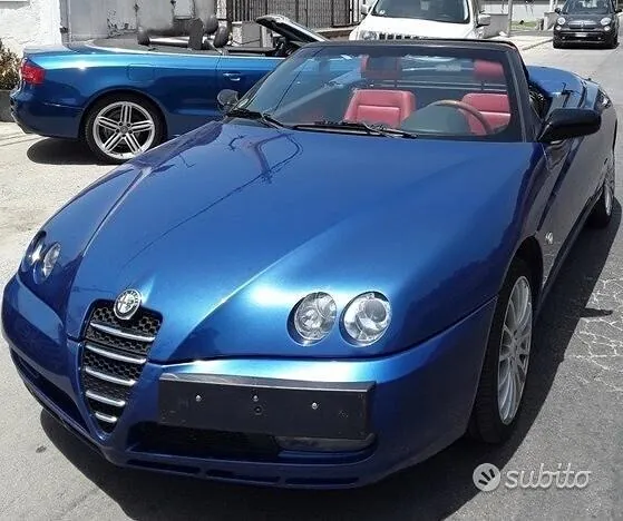 Alfa Romeo Spider 2004 photo 3