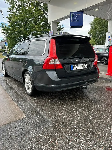 Volvo V70 2012 photo 4