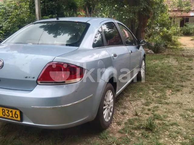 Fiat Linea 2011 photo 4