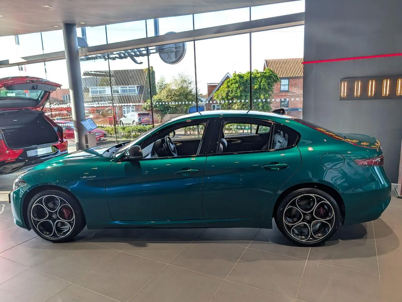 Alfa Romeo Giulia 2026 photo 5