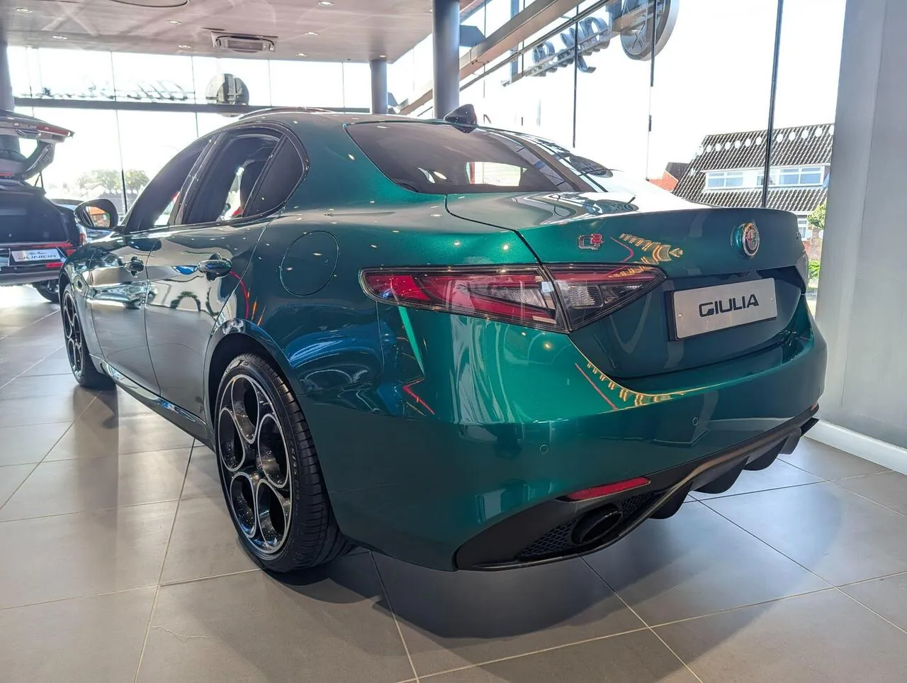 Alfa Romeo Giulia 2026 photo 4