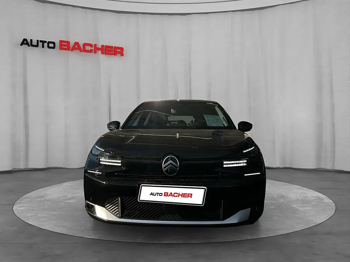 Citroen C4 2025 photo 2
