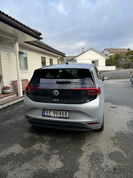 Volkswagen Id.3 2022 photo 2