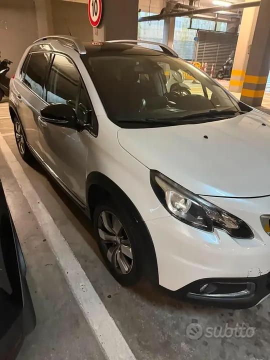 Peugeot 2008 2014 photo 2
