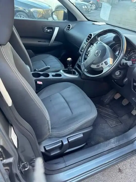 Nissan Qashqai 2011 photo 5