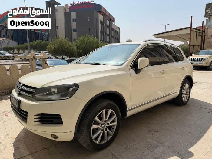 Volkswagen Touareg 2013 photo 3