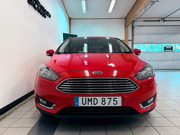 Ford Focus 2015 photo 2