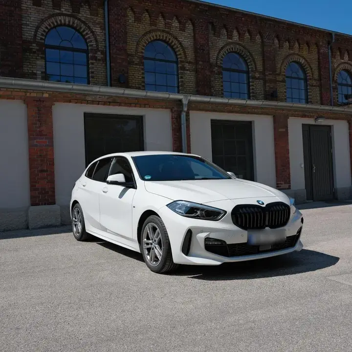 BMW 118I