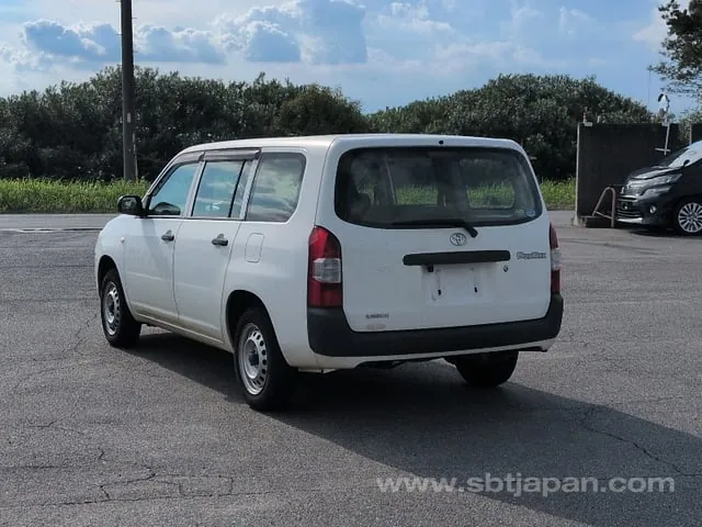 Toyota Probox 2015 photo 3