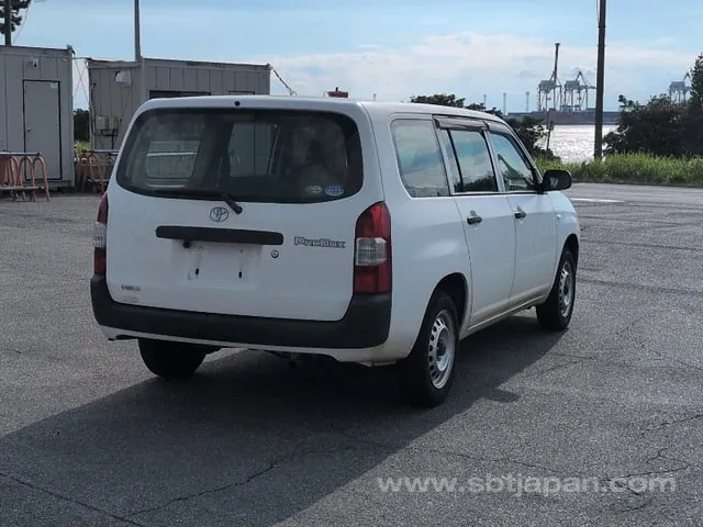 Toyota Probox 2015 photo 4