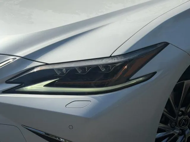 Lexus Es300H 2021 photo 5