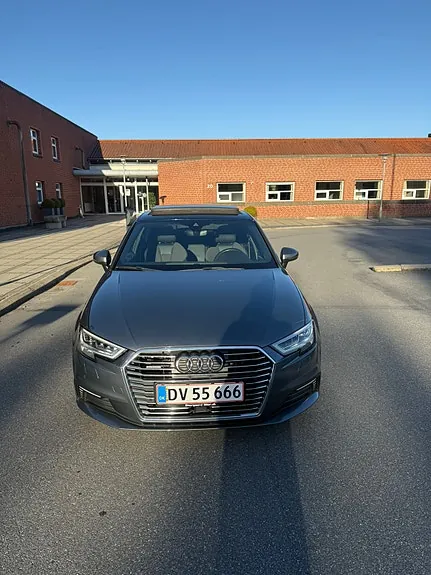 Audi A3 2018 photo 2