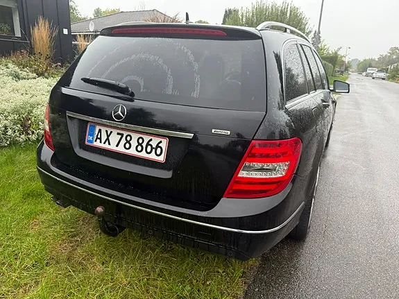Mercedes-Benz C200 2012 photo 5