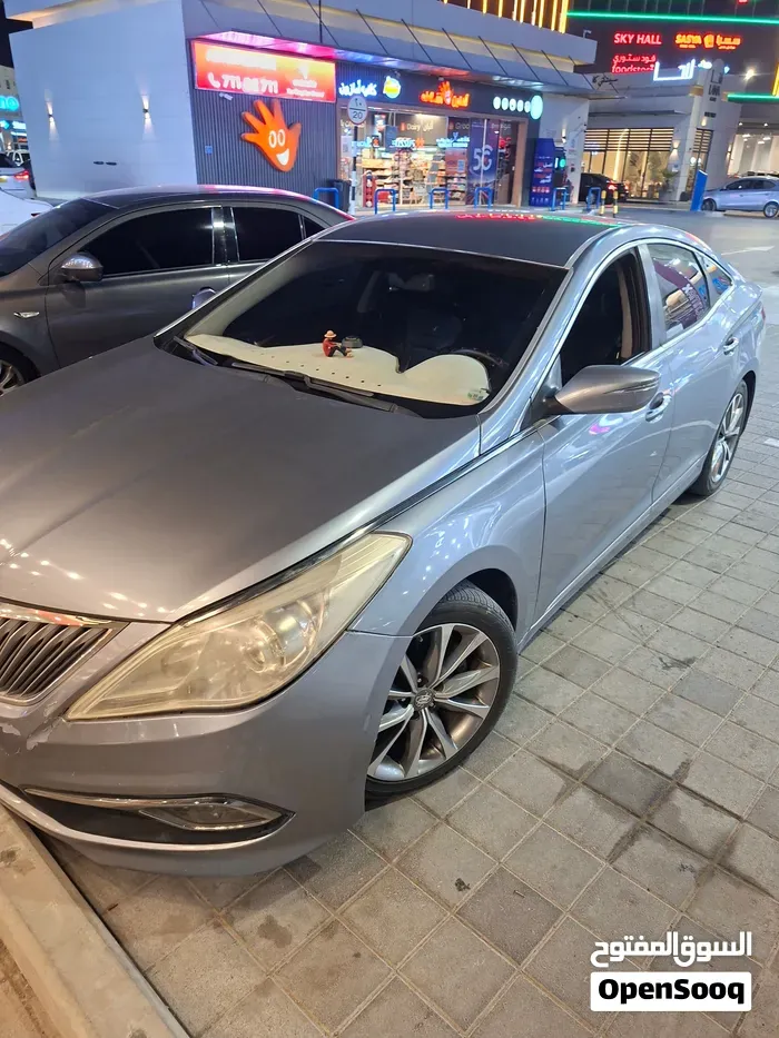 Hyundai Azera