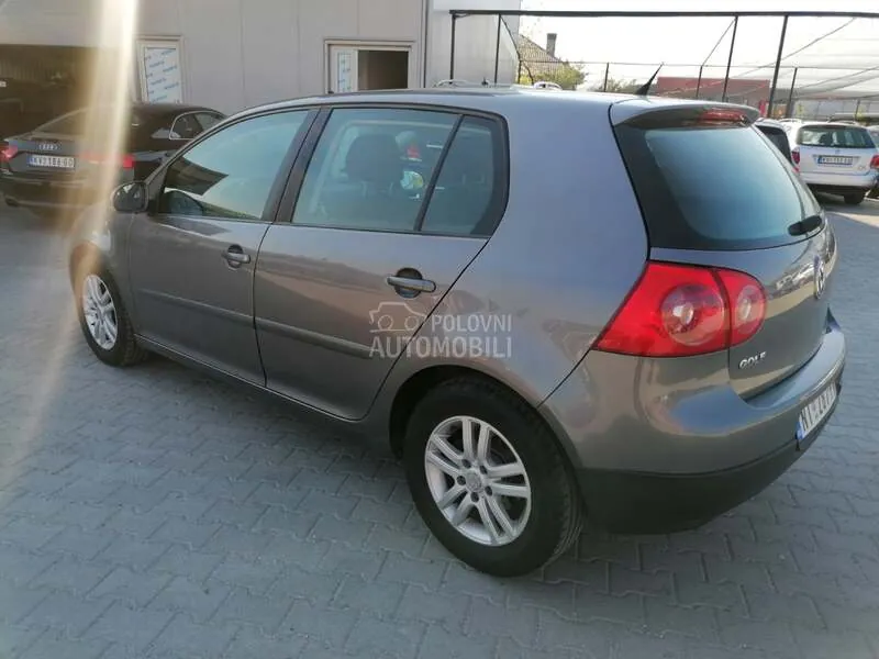 Volkswagen Golf 5 2006 photo 4