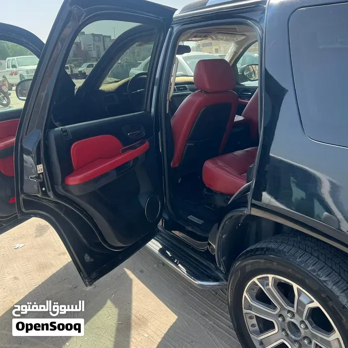GMC Yukon 2008 photo 2
